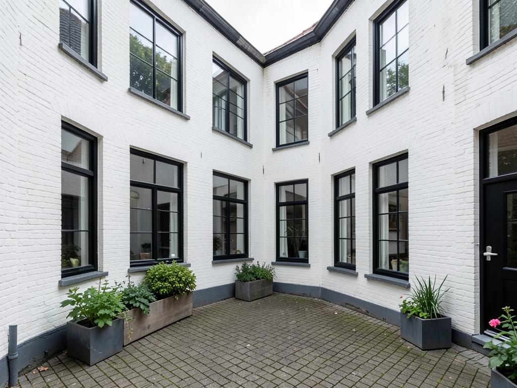 Courtyard House